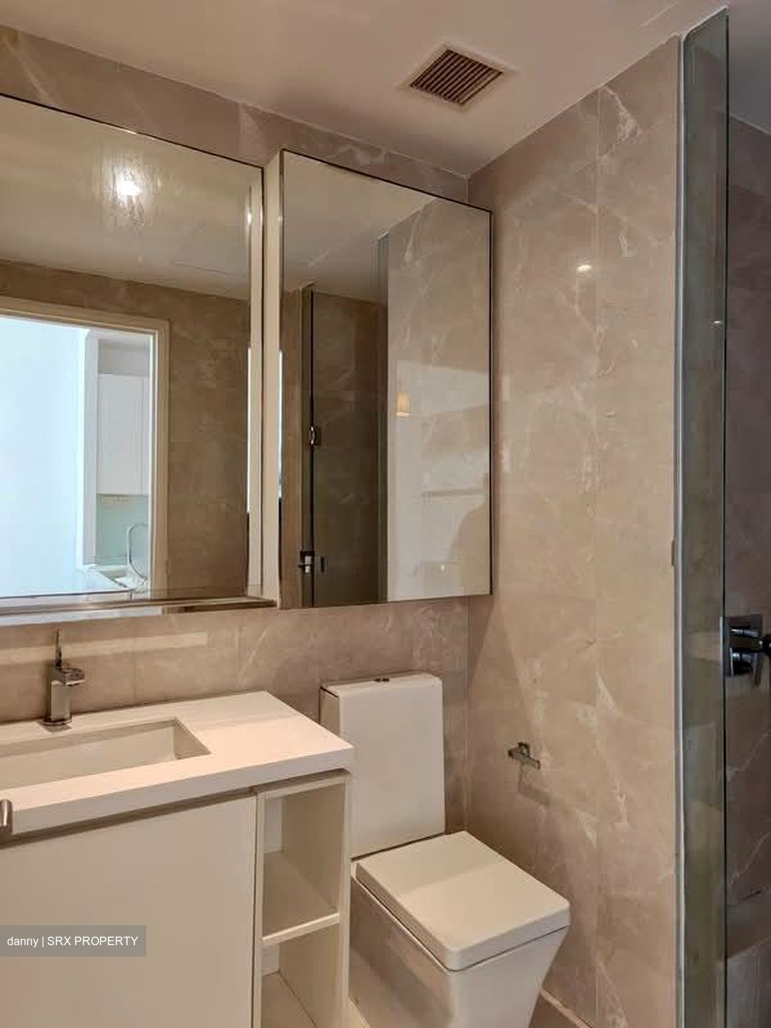Kingsford . Hillview Peak (D23), Condominium #574224451